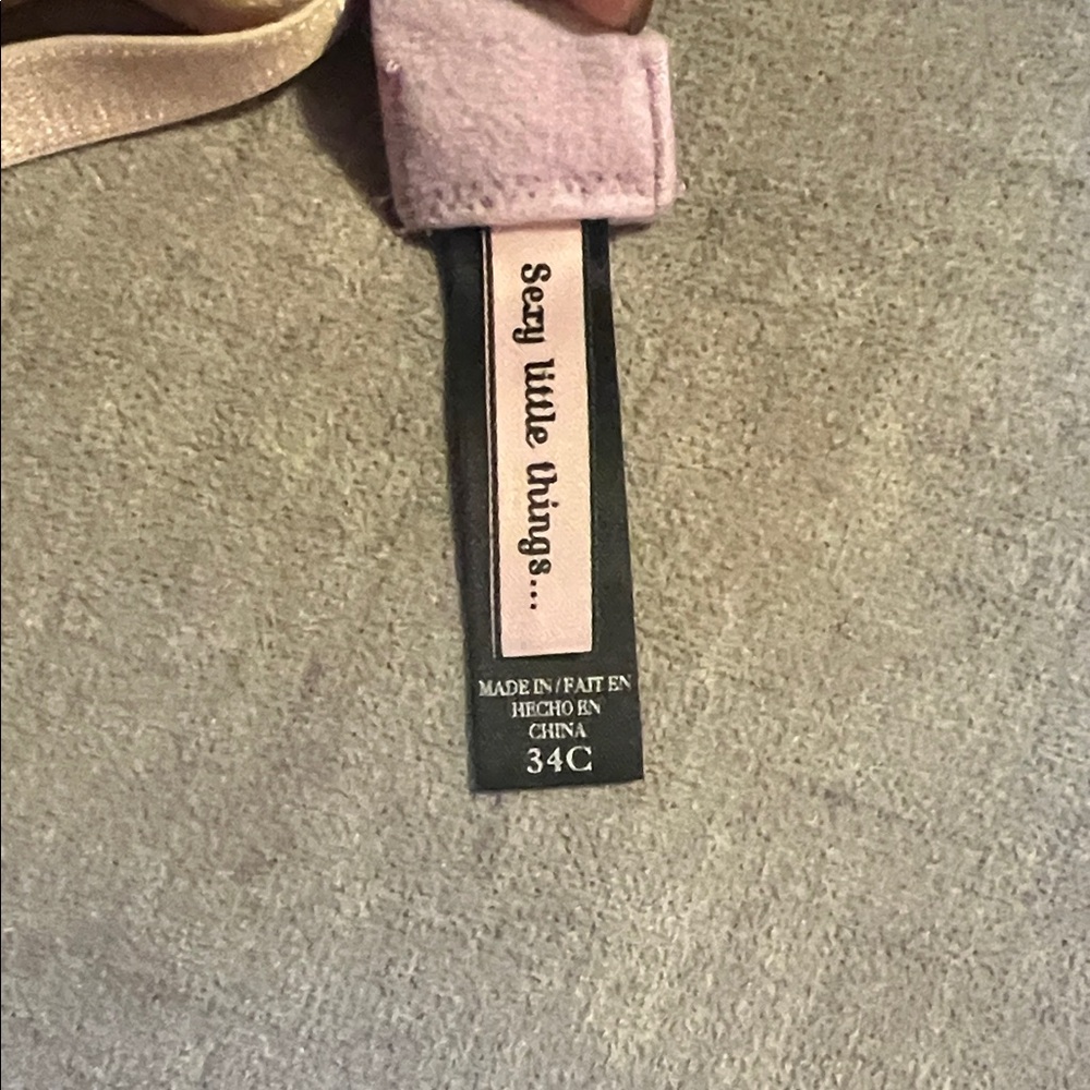Victoria's Secret Lavender Embellished Bra - Picture 2 of 5